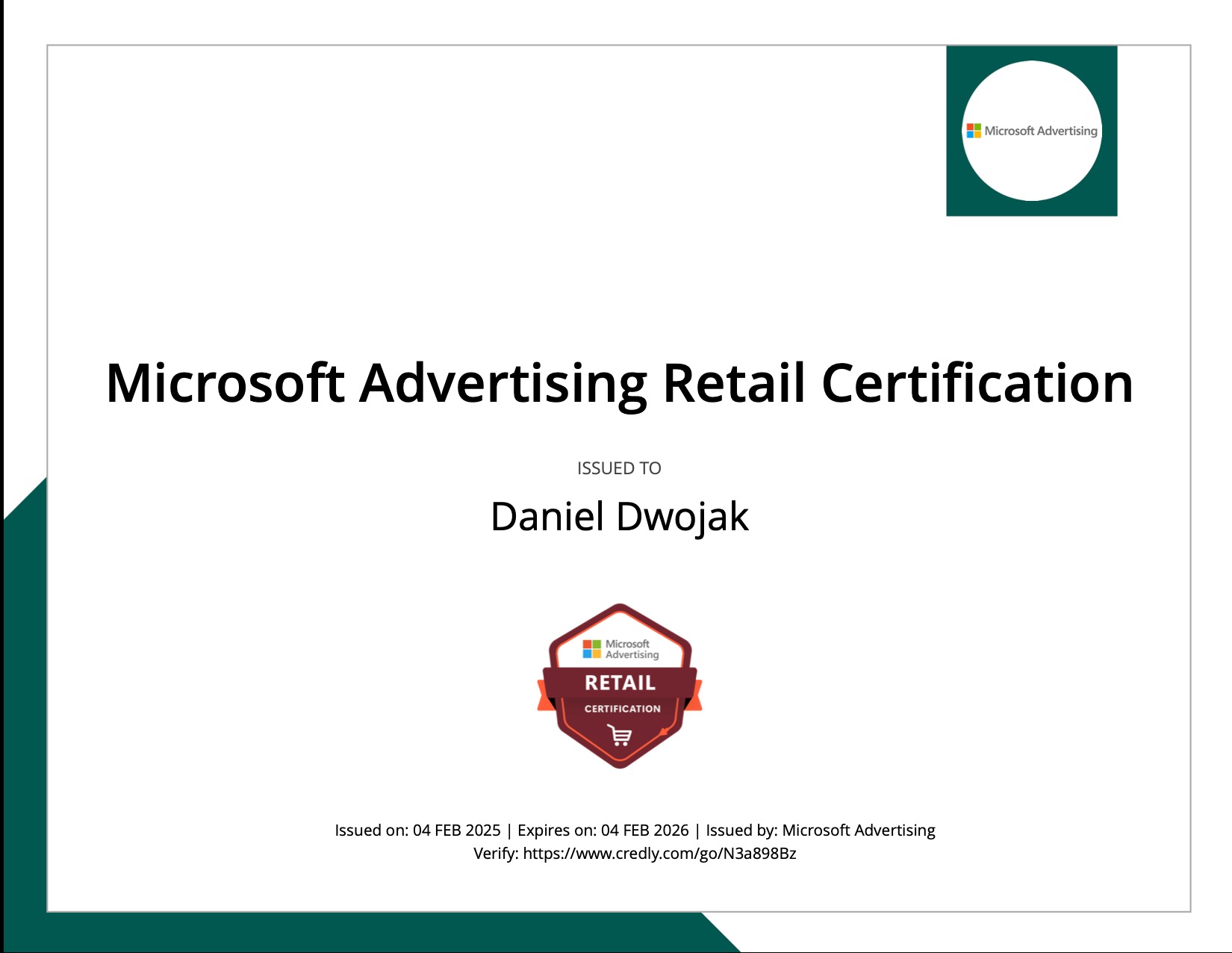 Certyfikat Microsoft Advertising Retail Certification wydany dla Daniela Dwojaka, ważny do 4 lutego 2026, z logo Microsoft Advertising i adresem weryfikacyjnym.