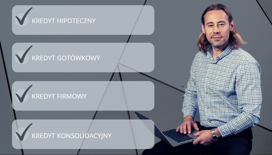 Mężczyzna w koszuli w kratę siedzi z laptopem na tle z wypisanymi rodzajami kredytów z zielonymi symbolami zaznaczenia.