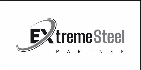Czarno-białe logo firmy Extreme Steel Partner z charakterystycznym zakrzywionym elementem graficznym.