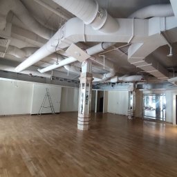 Profmalowanie.pl - Malowanie sufitu w centrum handlowy (Warszawa)
