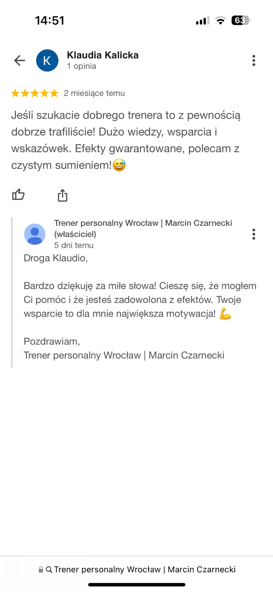 Zrzut ekranu pozytywnej opinii online dla trenera personalnego z Wrocławia, Marcin Czarnecki, z podziękowaniem za wsparcie i satysfakcję z efektów treningu.