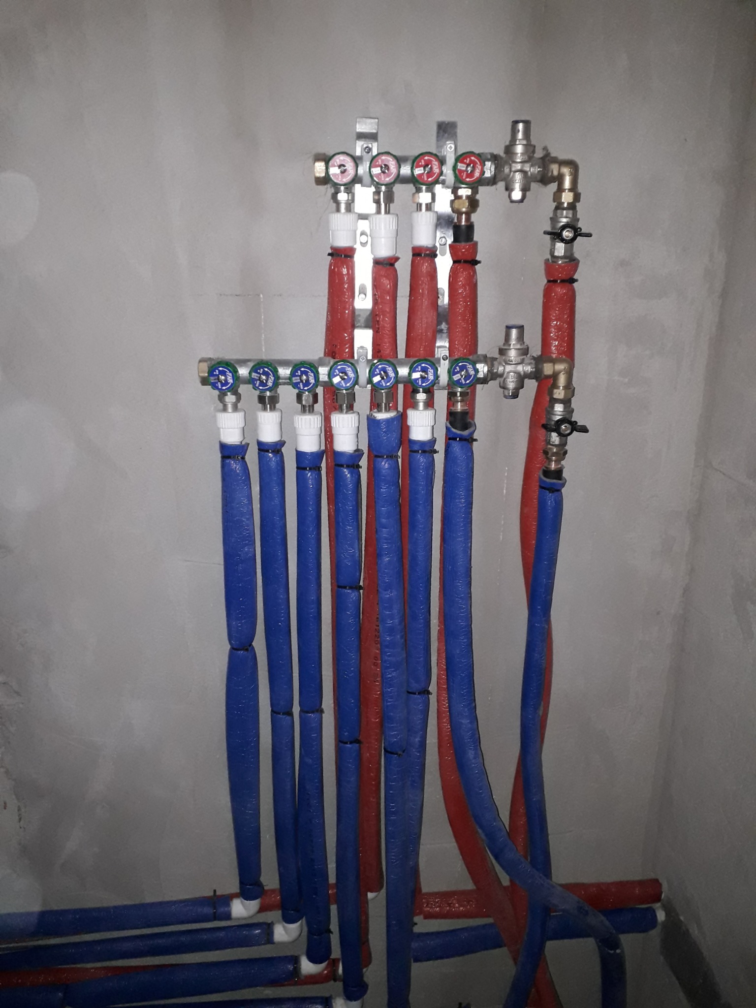 Roboty wod-kanalizacyjne .