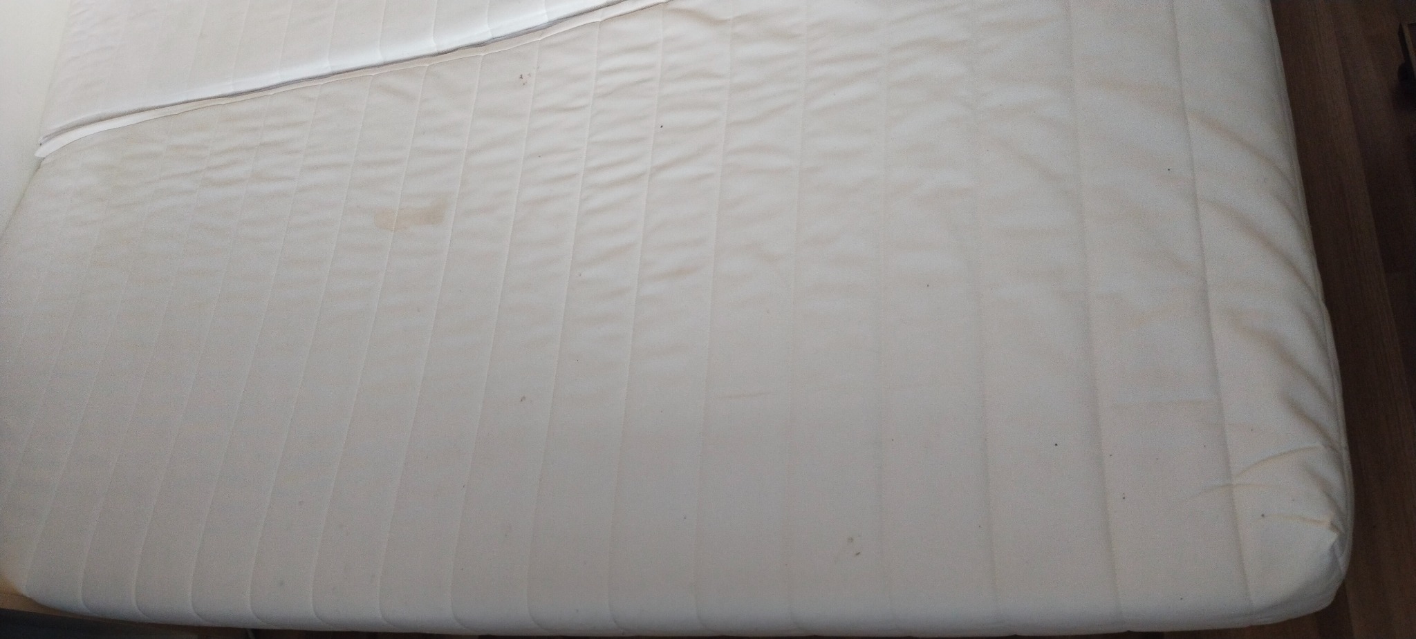 Po wypraniu materacy.