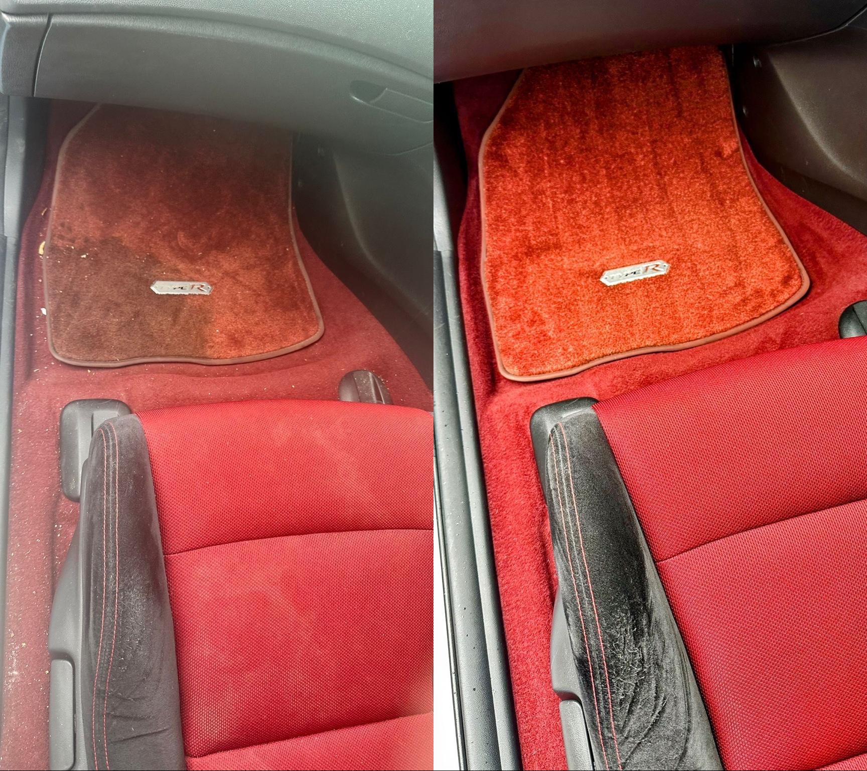 Porównanie czystości czerwonej tapicerki i dywanika samochodowego przed i po czyszczeniu, widoczne różnice w intensywności koloru i usunięciu zabrudzeń.