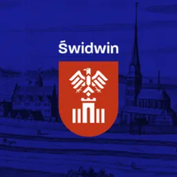Grafika przedstawia herb miasta Świdwin na tle starej ryciny miasta w odcieniach niebieskiego. Herb jest czerwony z białym orłem i wieżą.
