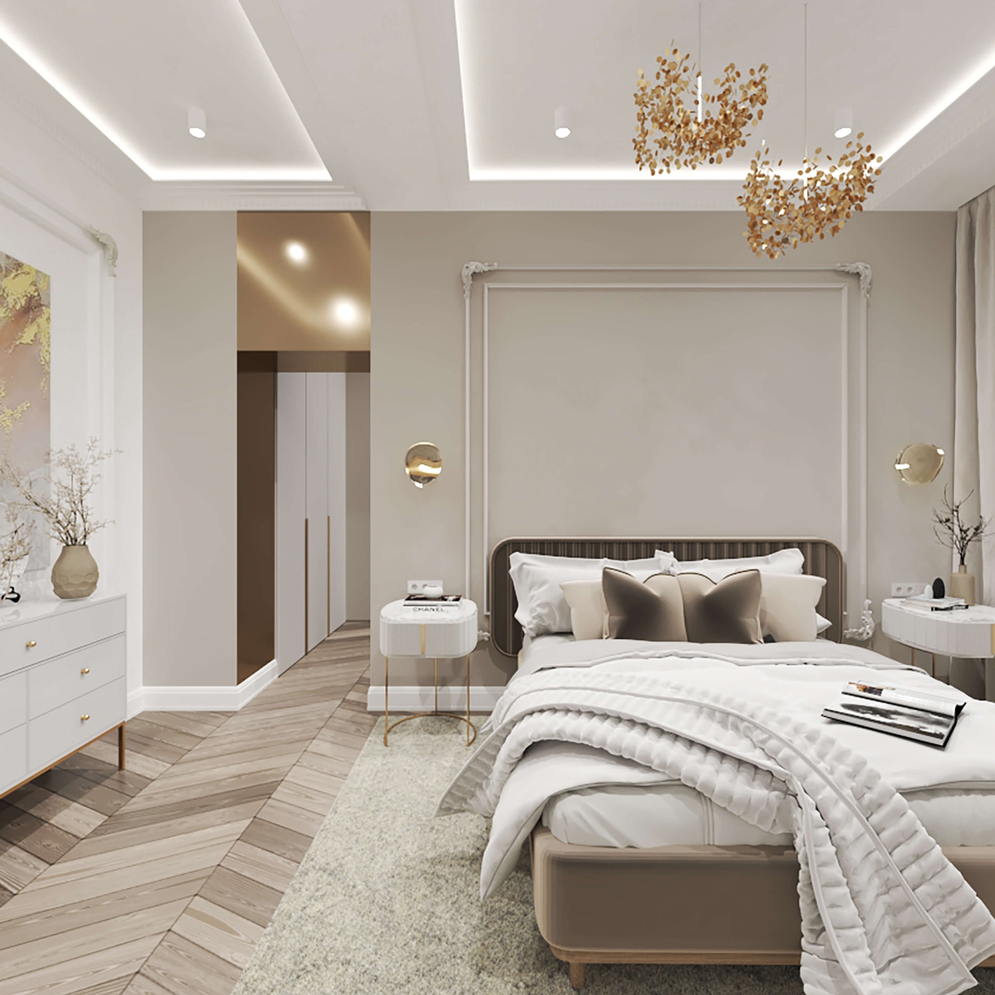 Elegancka sypialnia z parkietem w jodełkę, złotymi lampami wiszącymi i dekoracyjnymi kinkietami, beżowe ściany z ozdobną sztukaterią, białe szafki nocne i komoda.
