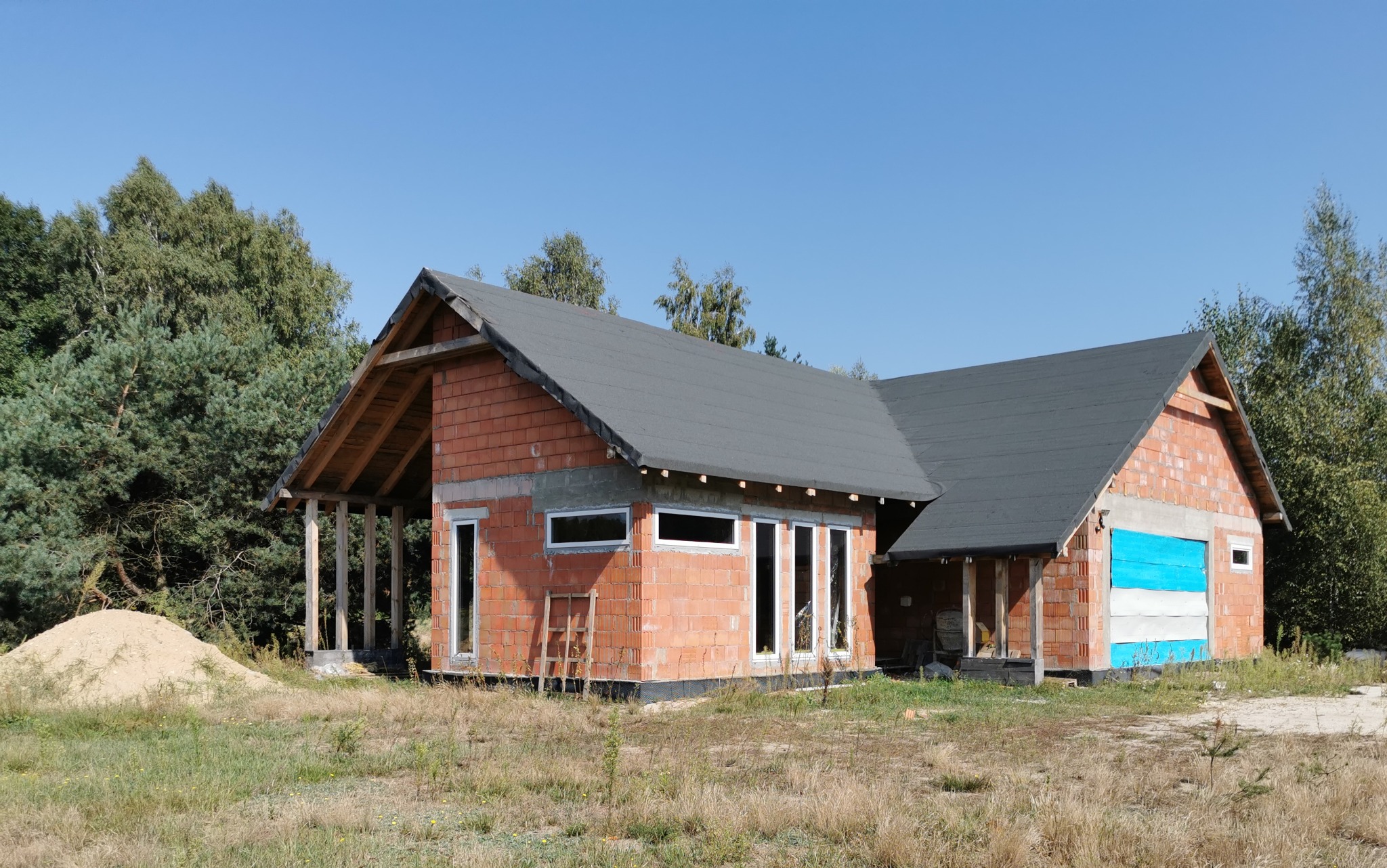 Przykładowy dom jednorodzinny - w trakcie realizacji.
