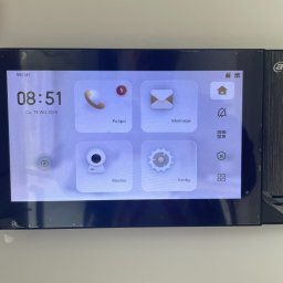 montaż wideodomofonu