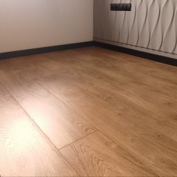 Układanie paneli Jaworzno 3