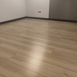 Układanie paneli Jaworzno 4