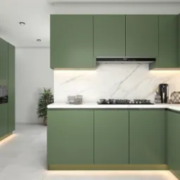 Nowoczesna kuchnia z zielonymi frontami szafek, białym blatem i marmurową ścianą, oświetlenie LED pod szafkami, minimalistyczny design.