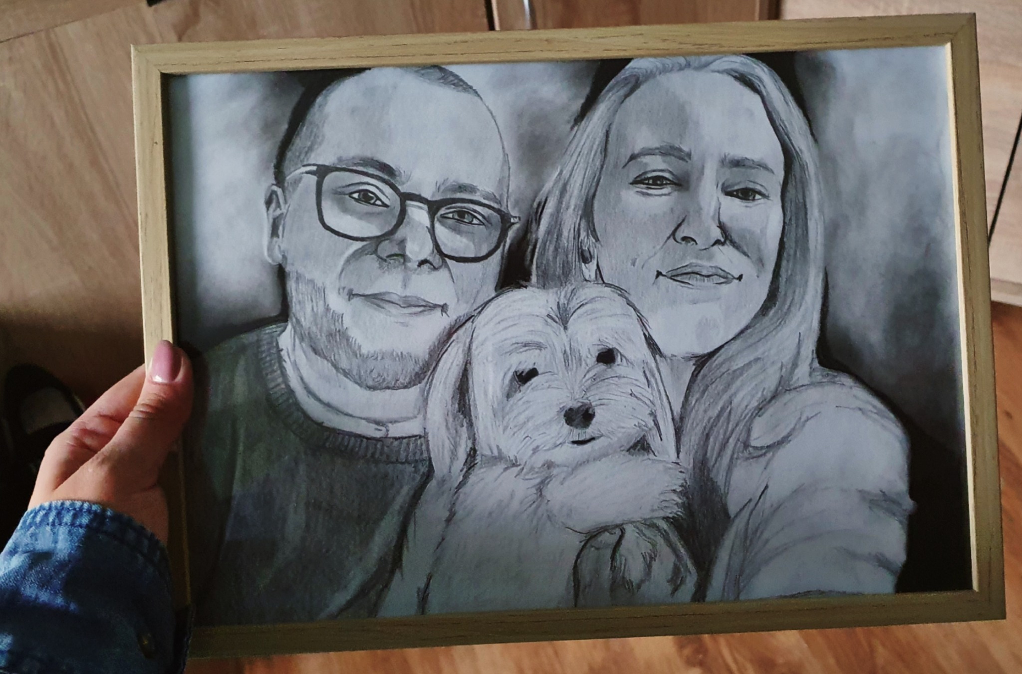 Portret dwuosobowy + zwierzątko. Format a4