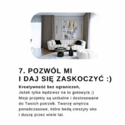 Elegancki salon w neutralnych barwach z sofą w stylu boucle, okrągłym stolikiem kawowym z czarnym blatem i marmurową podstawą, abstrakcyjnym obrazem na ścianie i beżowymi zasłonami.
