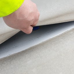 Najczęstszymi błędami lokalizowanymi podczas badań, są błędy wykonawcze pozostawione z okresu budowy