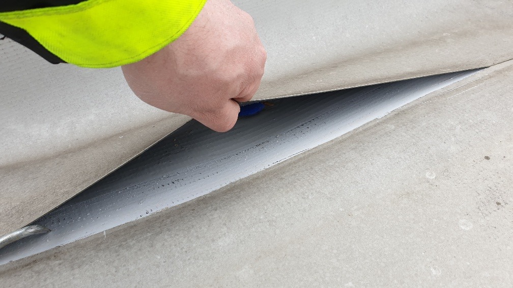 Najczęstszymi błędami lokalizowanymi podczas badań, są błędy wykonawcze pozostawione z okresu budowy