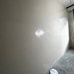 MYSZ-BUD - Wysokiej Klasy Malowanie Nisko