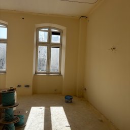 Malowanie mieszkań Harasiuki 4