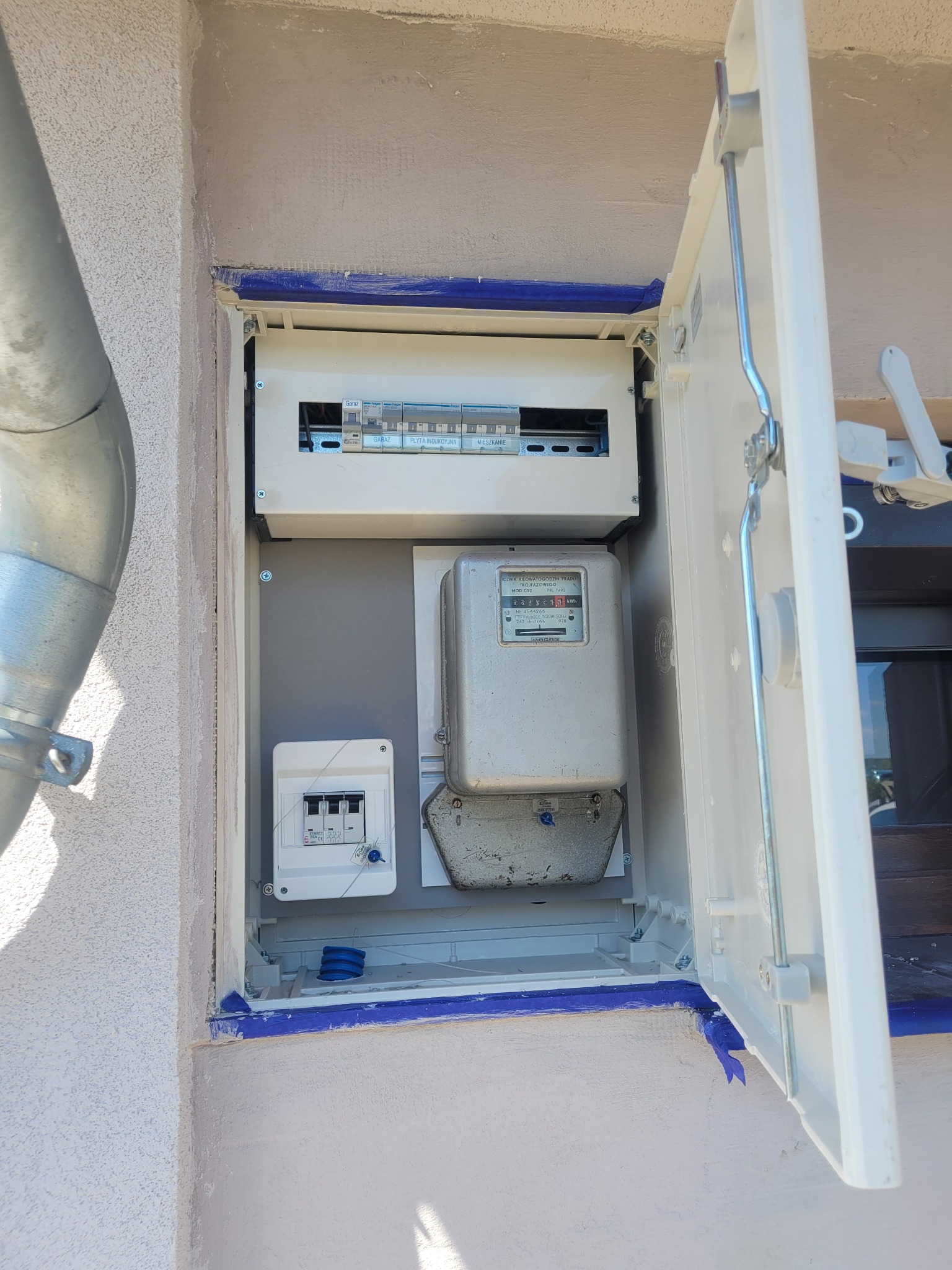 Nowa skrzynka licznikowa + nowy obwód na płytę indukcyjną