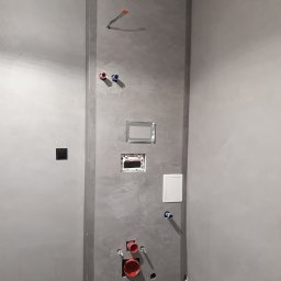 ALLES - Wykończenie łazienki Mikrocementem (system firmy Festfloor).