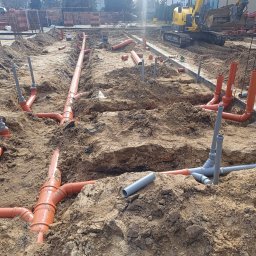 Hala Sportowa - początek ław, fundamenty , kanalizacja