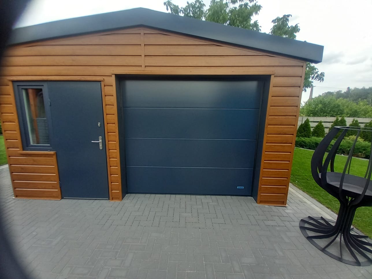 Pniewy - Garaż przydomowy