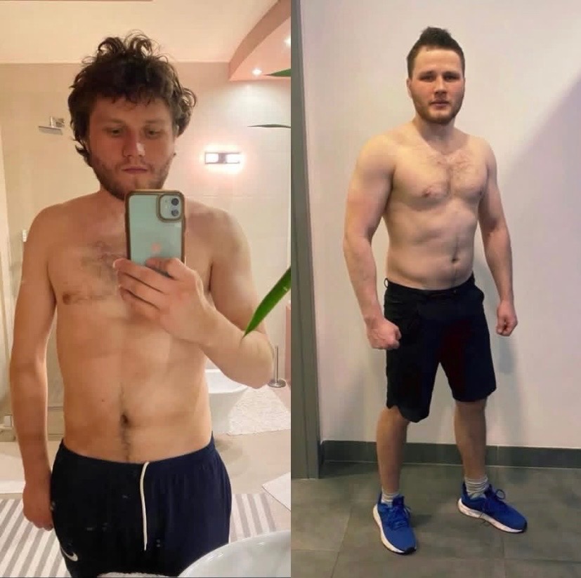 Mężczyzna przed i po treningu personalnym. Po lewej stronie w łazience robi sobie zdjęcie telefonem, po prawej stoi wyprostowany na tle ściany, widoczna różnica w sylwetce.