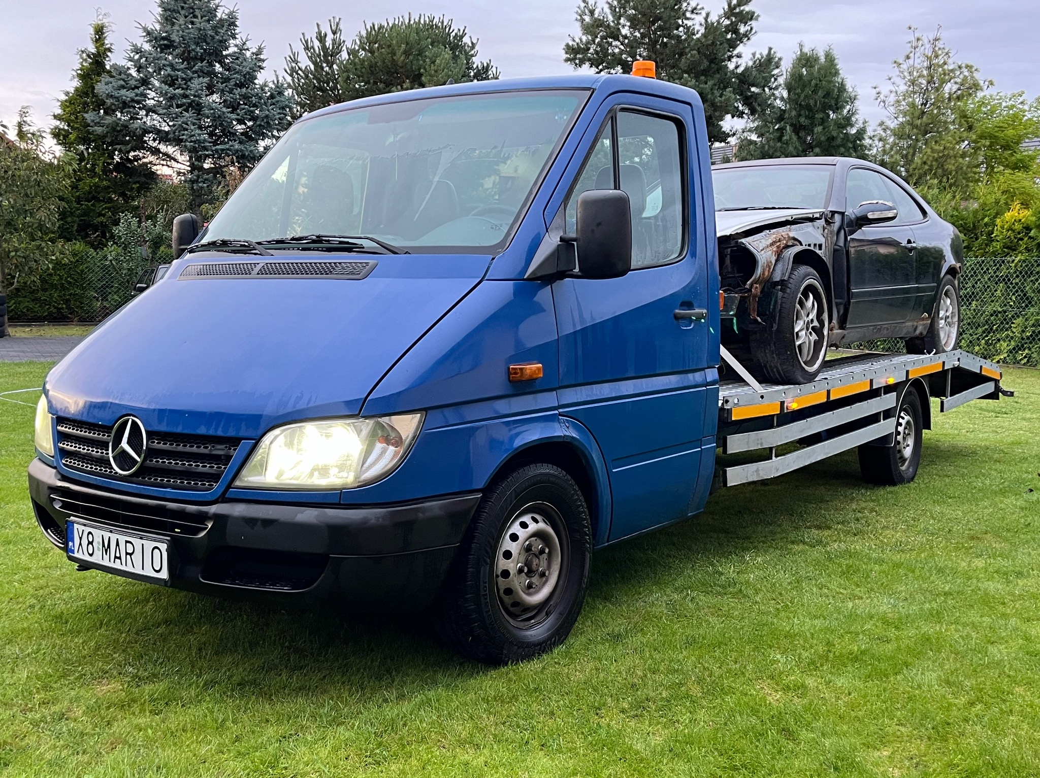 transport niejeżdżącego samochodu