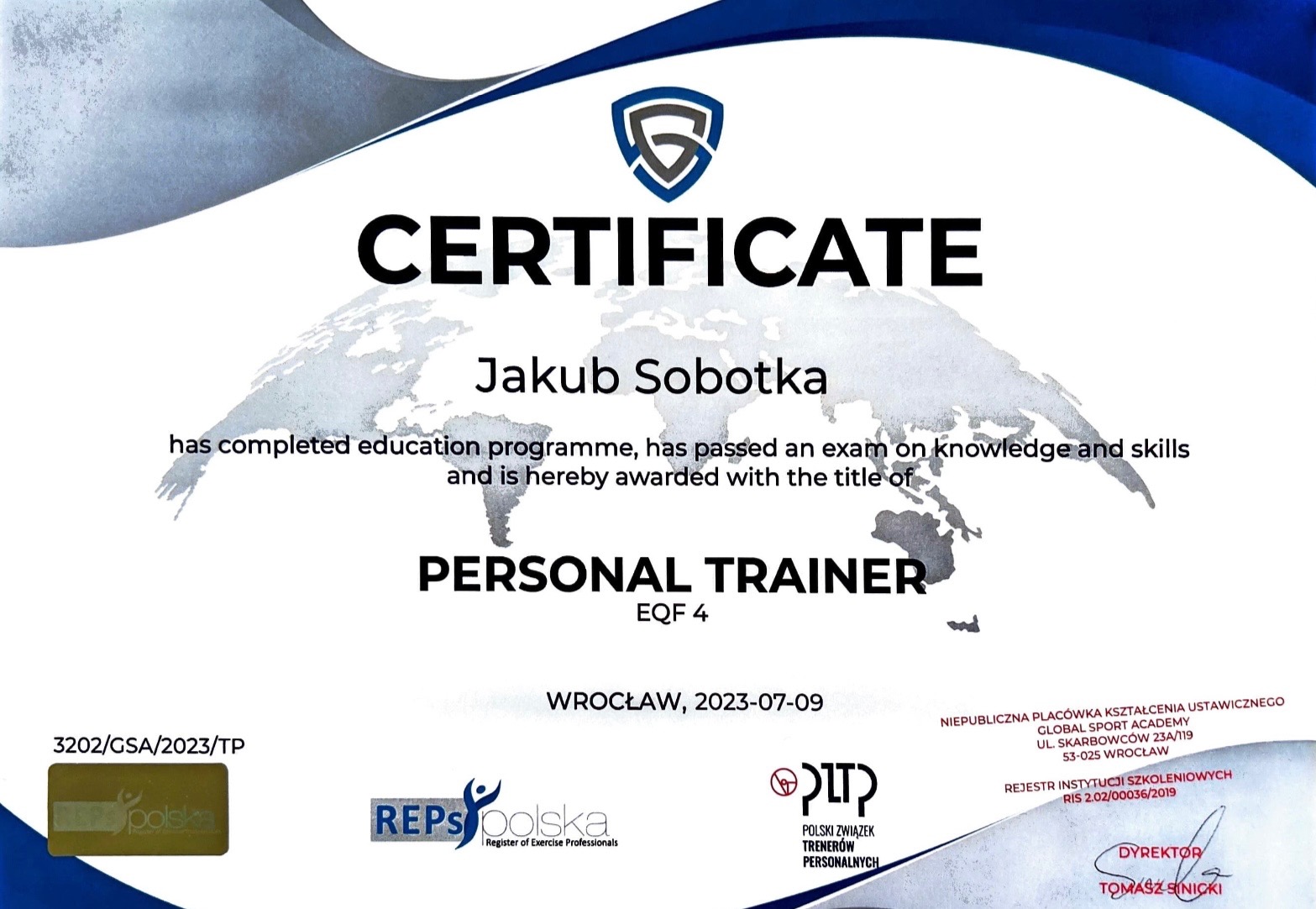 Certyfikat ukończenia kursu trenera personalnego, wystawiony dla Jakuba Sobotki, z logotypami REPS Polska i Polskiego Związku Trenerów Personalnych.