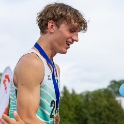 Szymon Kosmowski - Sklepy Online Warszawa