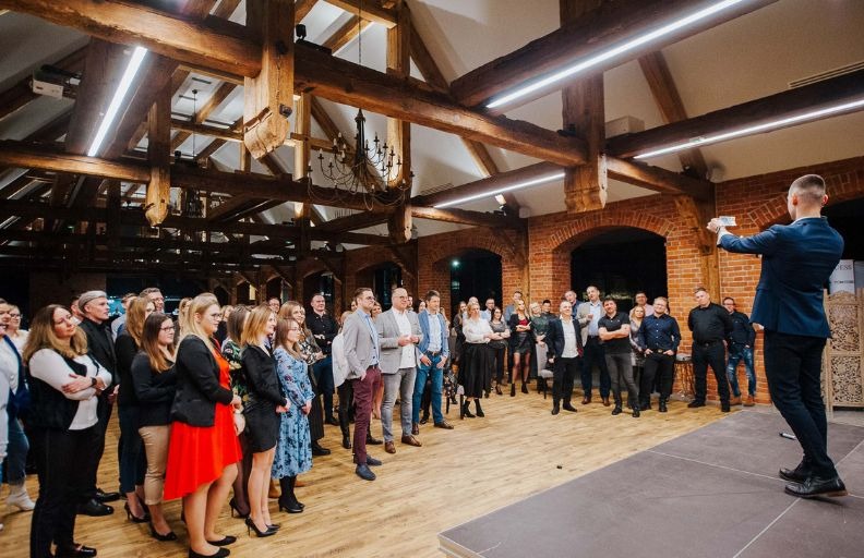 Piotr Denisiuk - show na scenie