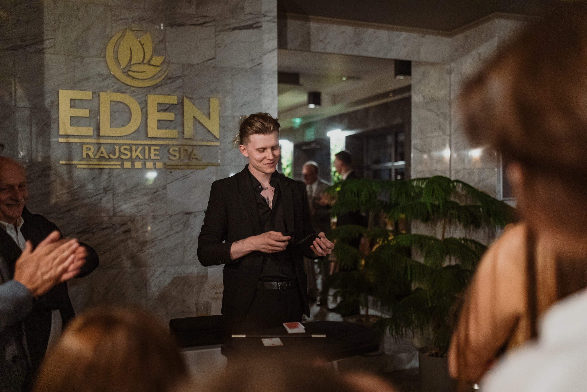 Dawid Świstek - magia w hotelu