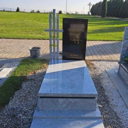 Nagrobki Stanowice 4