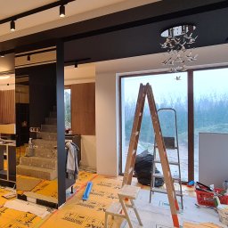 Piotr Modzelewski - Malowanie Biur Lublin