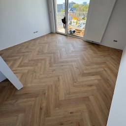 Serhii Ivanchuk - Najlepsze Remonty Biur Pruszków