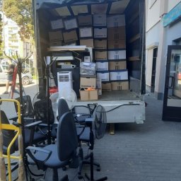 Duża ilość kartonów oraz ważnych dokumentów nie stanowi dla nas problemu.