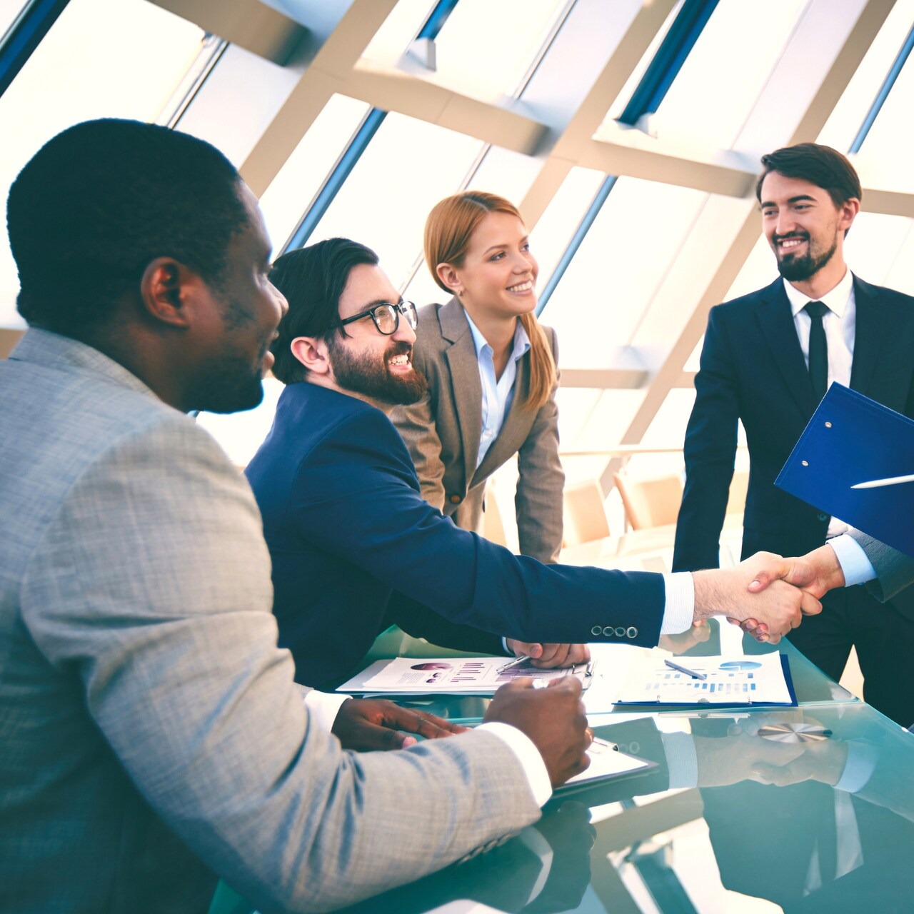 Pomoc w zakładaniu spółek.