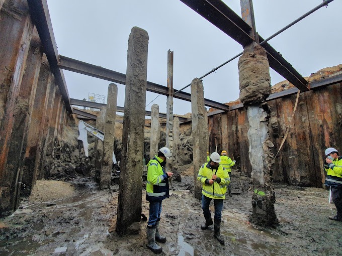 Komora zbiornika 10 m pod ziemią.