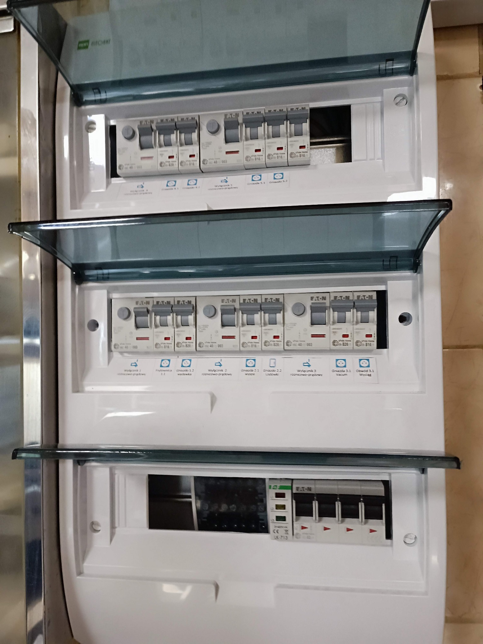 Rozdzielnica elektryczna, gastronomia.