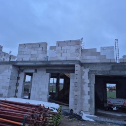 Domy murowane Gać 1