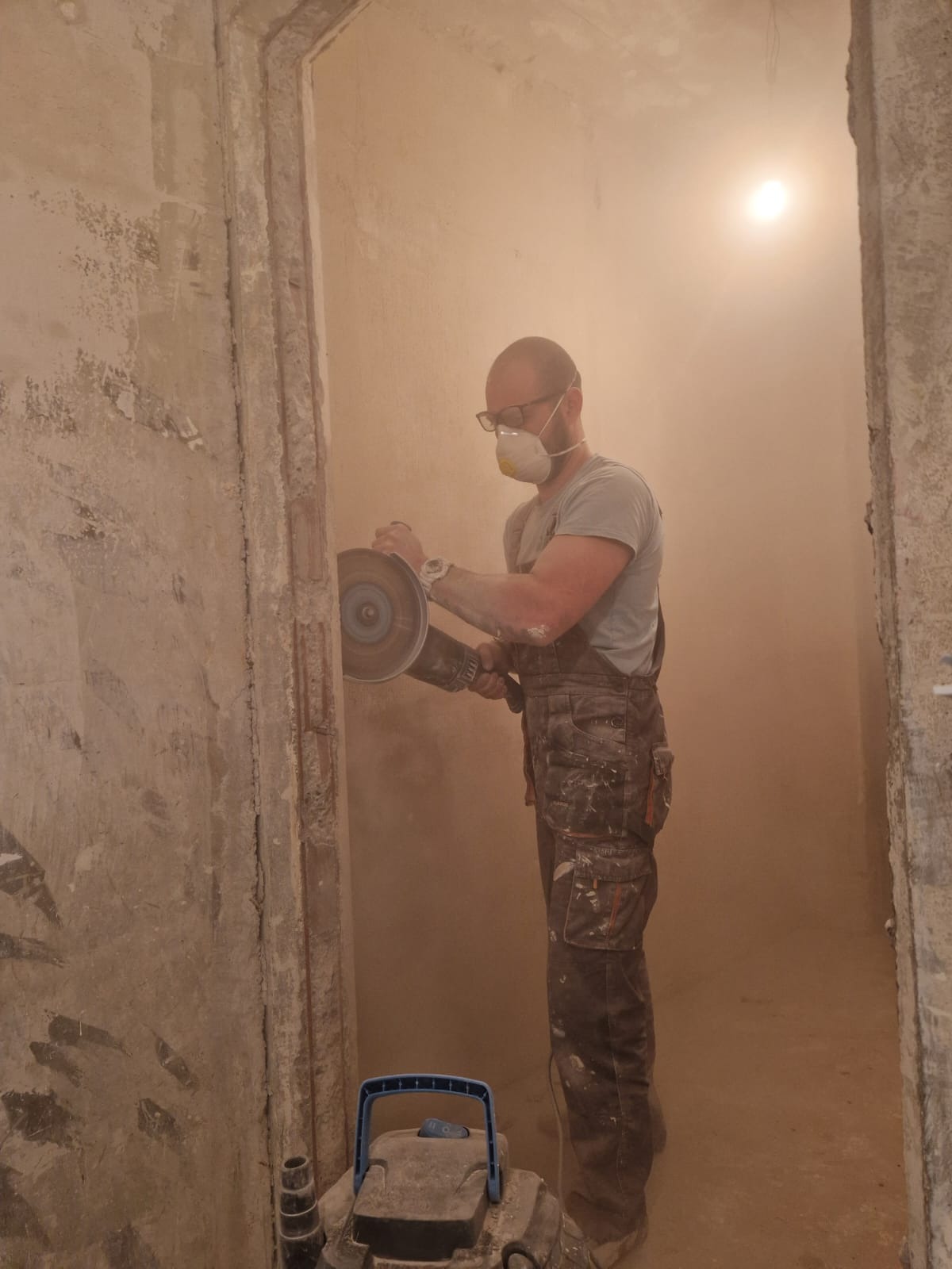 przeróbki konstrukcyjne, wyburzanie