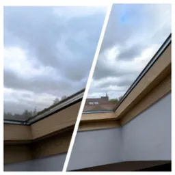 Okno dachowe przed i po umyciu, widoczne różnice w czystości szyby, drewniana rama okienna.