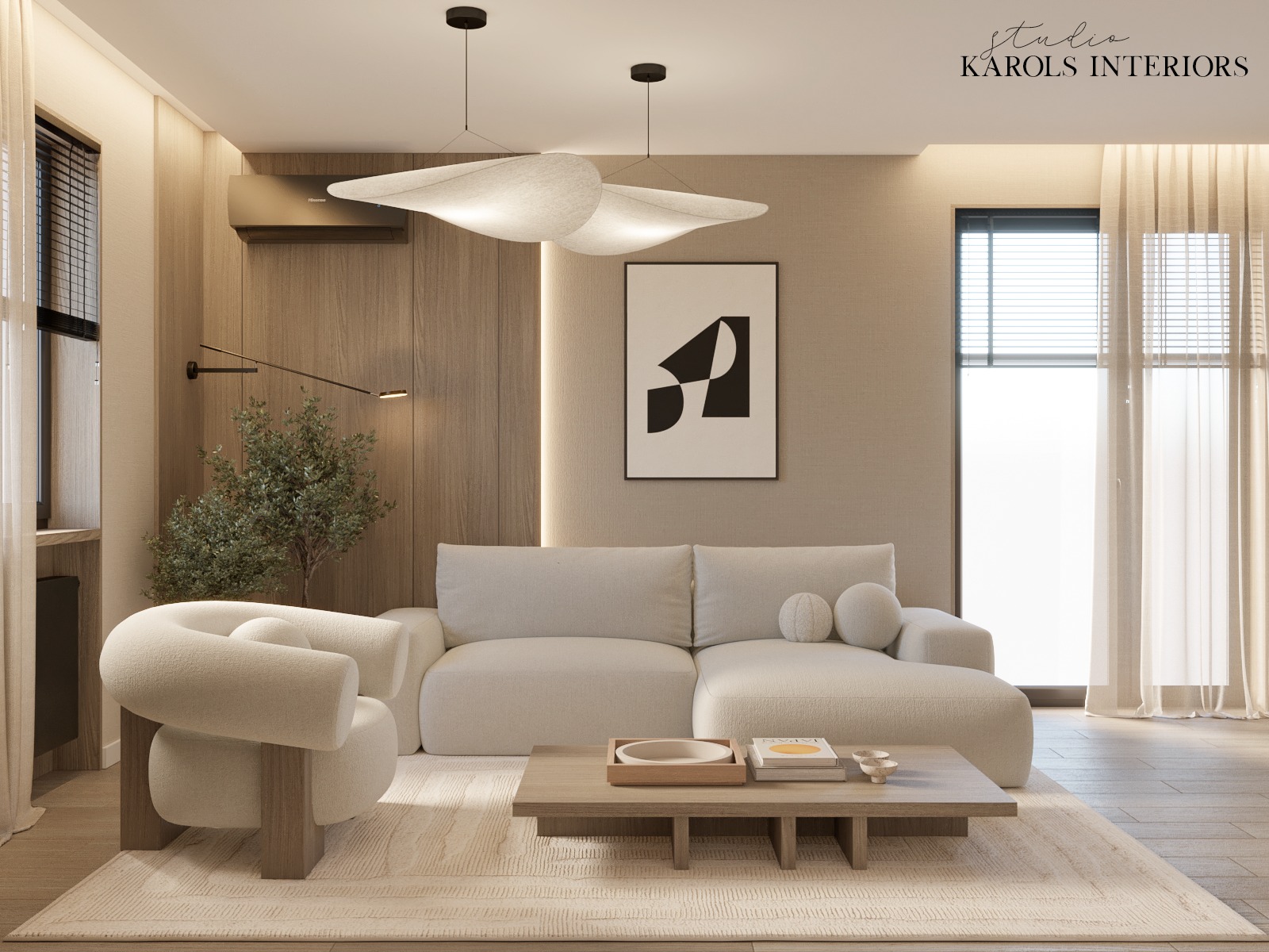 Jasne wnętrze salonu z narożną sofą, oryginalnym fotelem i geometryczną lampą wiszącą, oświetlone naturalnym światłem wpadającym przez okno z żaluzjami.