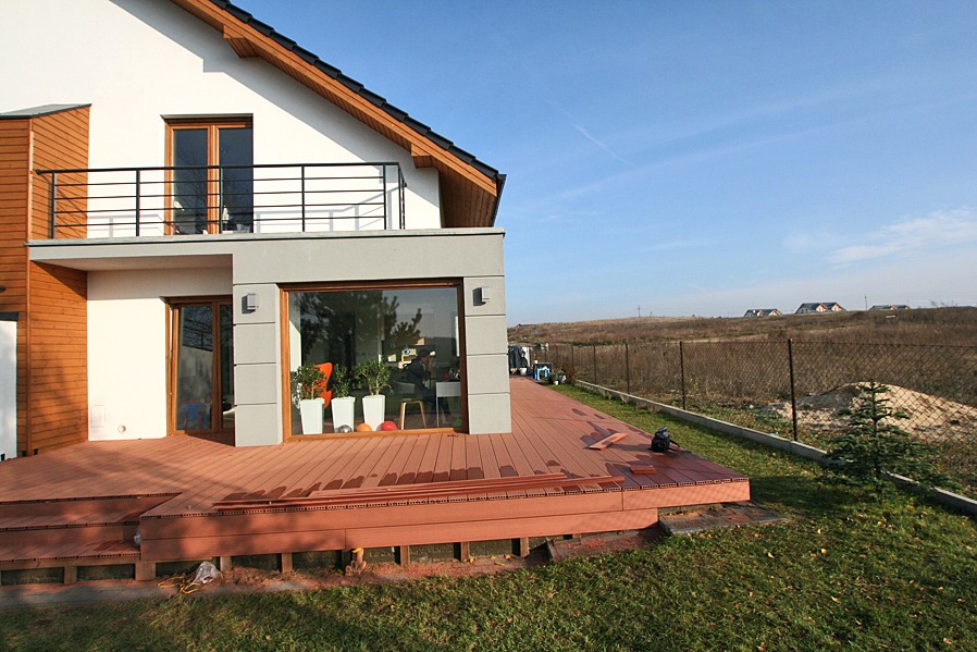 Montaż tarasu kompozytowego Gamrat. Realizacja w Poznaniu