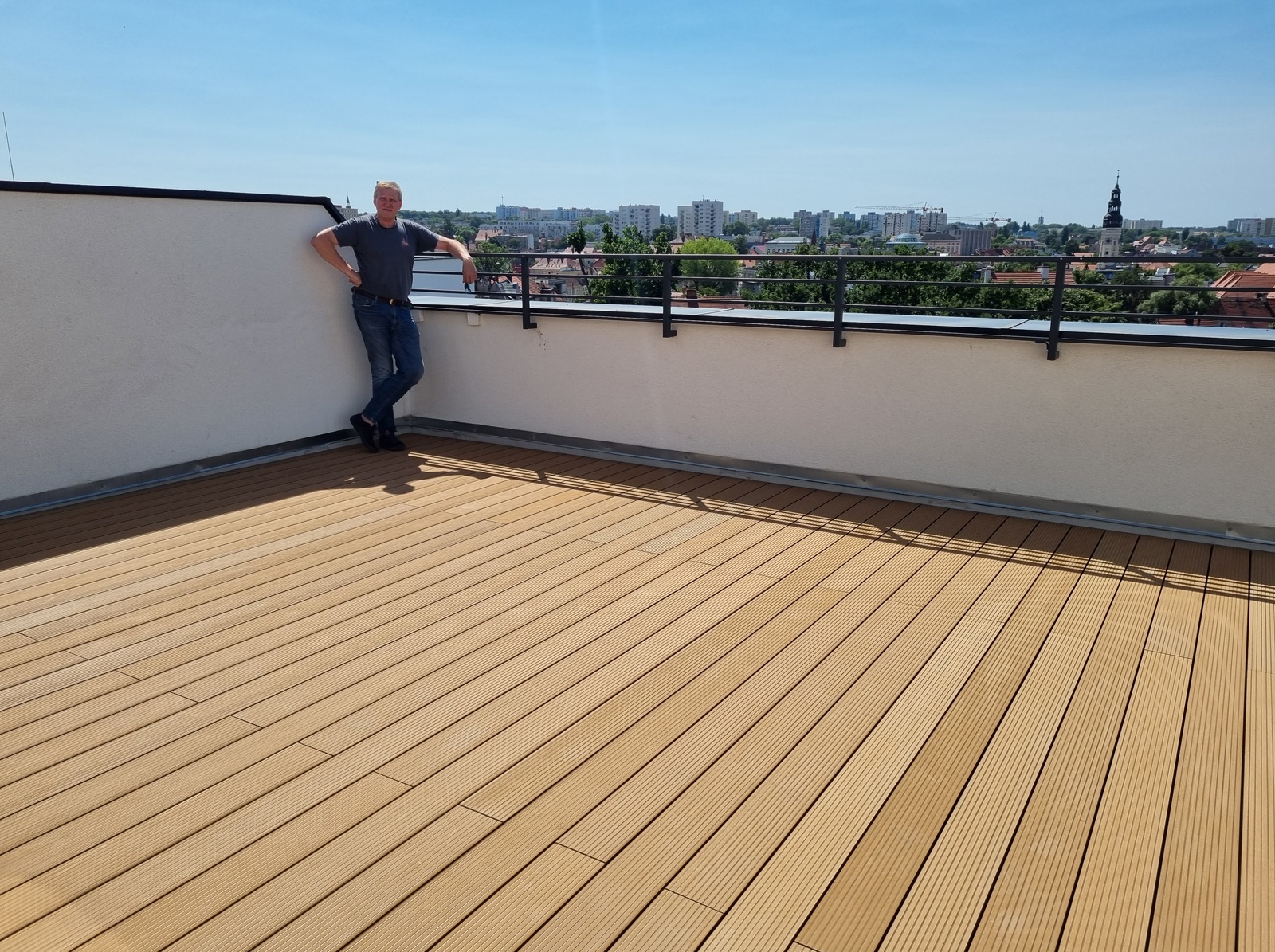 Montaż tarasu kompozytowego Gamrat. Realizacja w Zielonej Górze.