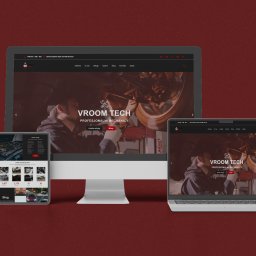 Jacek Kubiak - Prezentacja responsywnej strony internetowej warsztatu samochodowego na monitorze, tablecie i laptopie, z widocznym menu, sliderem i sekcjami 'Nasze usługi' oraz 'Blog'.