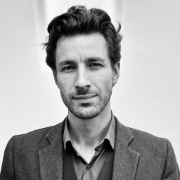 Cześć! Jestem Jan i prowadzę Archistolarnię. Zapraszam Cię do kontaktu!