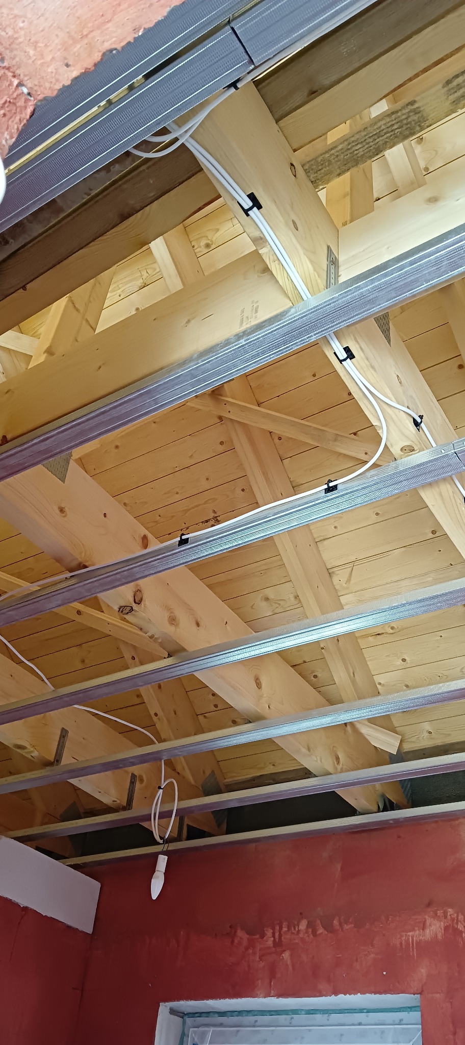 Ułożenie przewodów elektrycznych