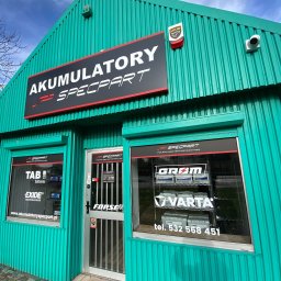 Polska Sieć Motoryzacyjna oferuje szeroki asortyment akumulatorów.