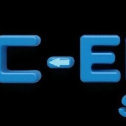 PC-ENTER Sp. z o.o. - Błękitne, trójwymiarowe logo 'PC-ENTER Spółka z o.o.' na czarnym tle. Strzałka w lewo wkomponowana w literę 'J' i między 'PC' a 'ENTER'.