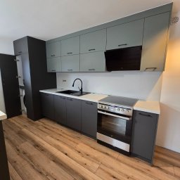 GAL - kuchnia z zabudową pralki i suszarki